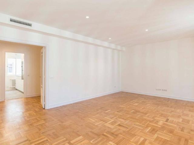 2 bedroom luxury Apartment for rent in Madrid, Autonomous Region of Madrid