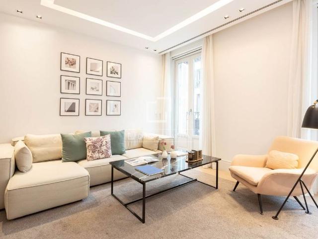 2 bedroom luxury Apartment for rent in Madrid, Spain
