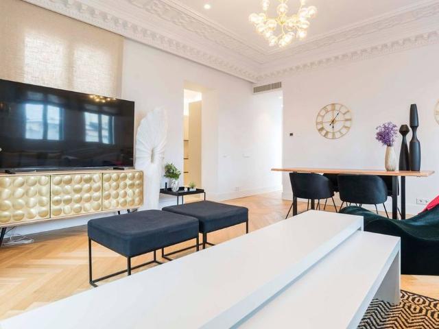 2 bedroom luxury Apartment for rent in Madrid, Spain