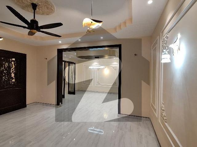 Luxury House For Rent East Canal Road