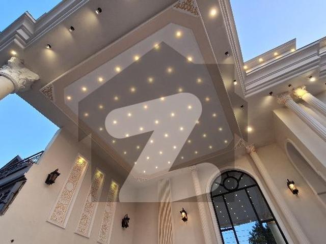 Luxury House For Rent Saeed Colony