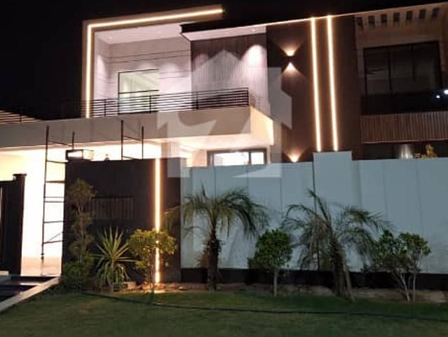 Luxury house for sale