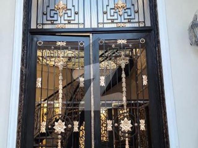 Luxury house for sale east canal road