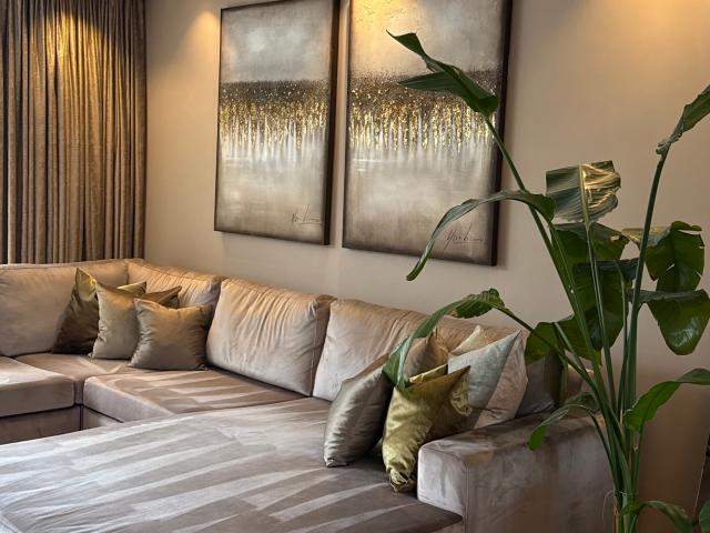 Luxury Home with Garden in Amsterdam – 3 Bedrooms