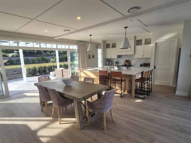 Luxury Hillside Living with Panoramic Views