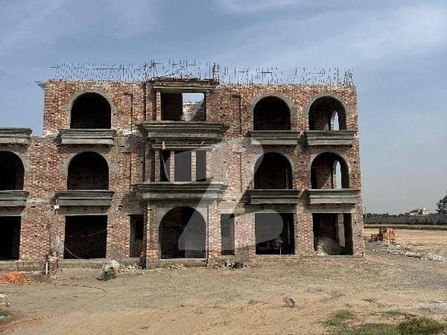 Luxury Jumairah Park Villas on Installments | Prime Location Raiwind Road Lahore