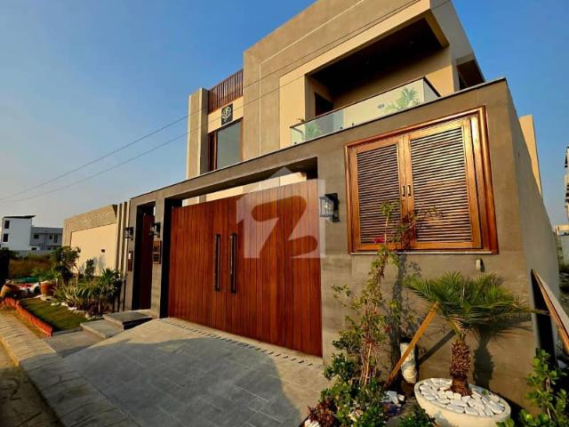 Luxury Owner Built Brand New House For Rent 500 Sq. Yards, DHA Phase 8, Karachi