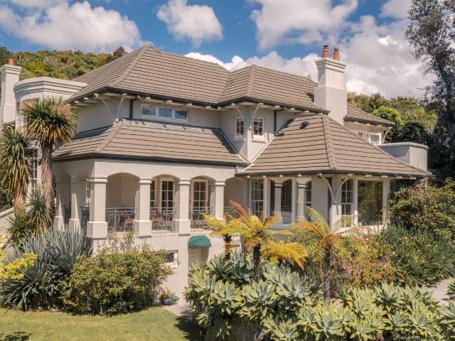 Luxury living, Natures Embrace