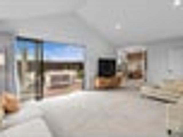 Luxury living near the slopes