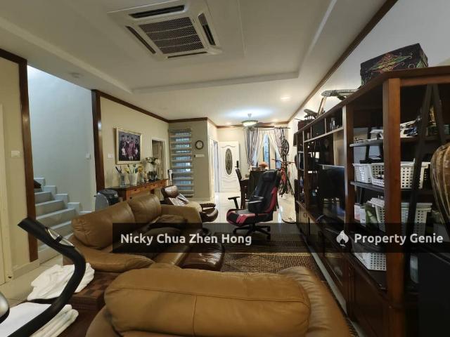 LUXURY LIVING IN DATO ONN | PERJIRANAN 11