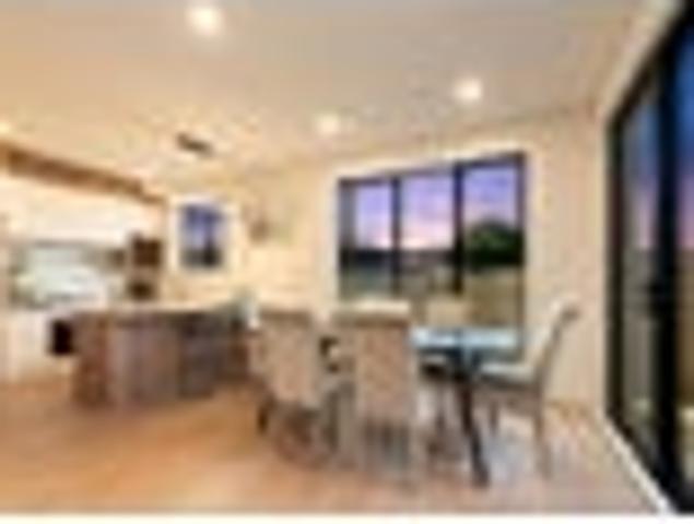 Luxury Living in the Heart of Massey