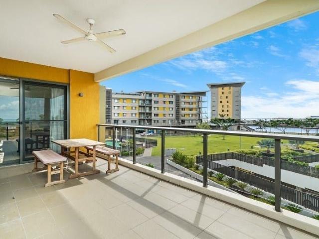 LUXURY LIVING IN WHARF PRECINCT 6 MONTHS LEASE