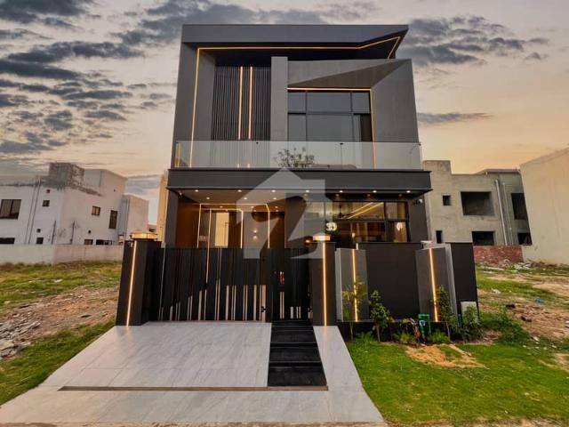 Luxury Living Redefined 5 Marla Designer Home In DHA Phase 9 Town Lahore