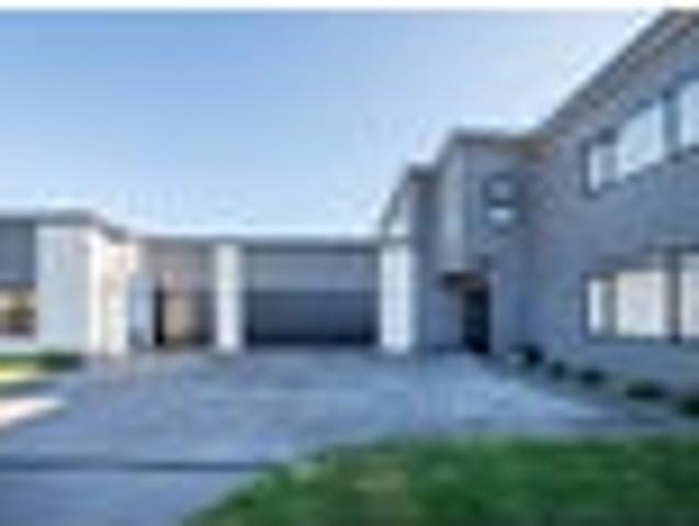 Luxury Living with Exceptional Flexibility