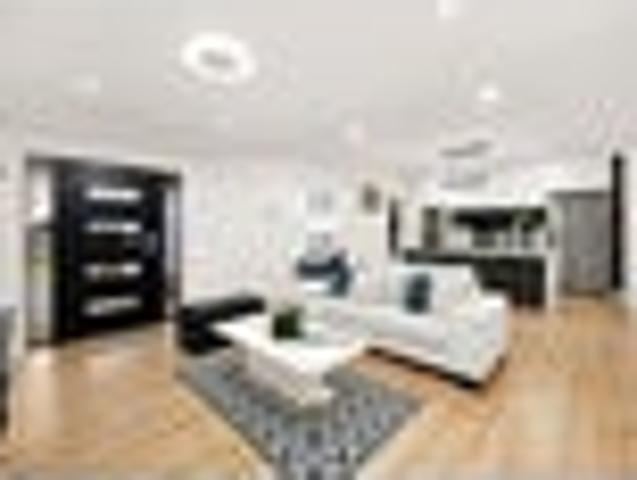Luxury Living with Views to Match