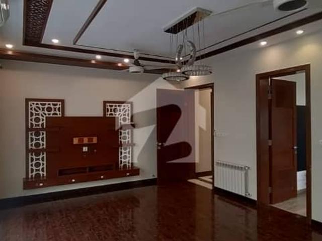 Luxury Living 1 Kanal Elegant Bungalow For Rent In DHA Phase 5