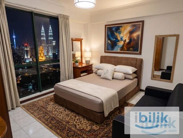Luxury Master Bedroom at Vista Damai KLCC Next to Intermark & MRT