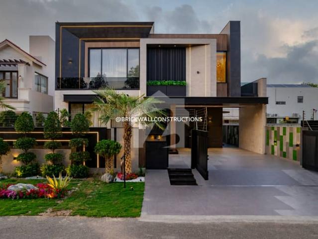 Luxury Masterpiece Fully Furnished 1 Kanal Residence With Full Basement, Private Home Theatre