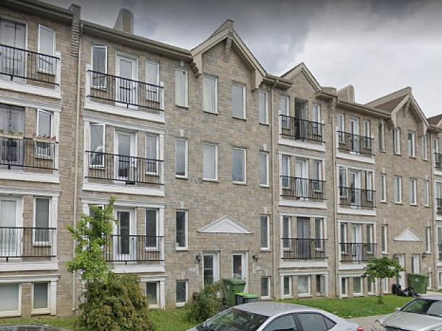 Luxury New Condo C5 6 Mins From Downtown Medium Long Term