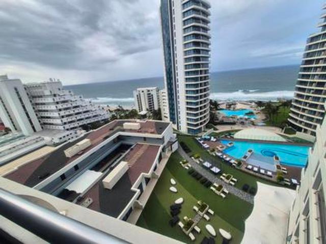 luxury sea facing apartment availabl.