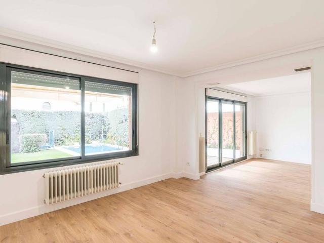 4 bedroom luxury Semidetached House for rent in Madrid, Autonomous Region of Madrid