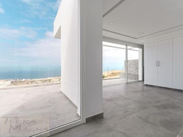Luxury Semidetached House for rent in Adeje, Canary Islands