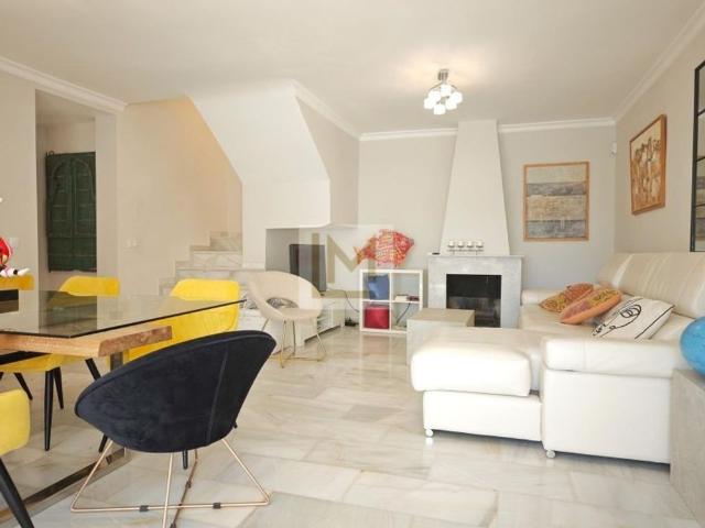 Luxury Semidetached House for rent in Estepona, Spain