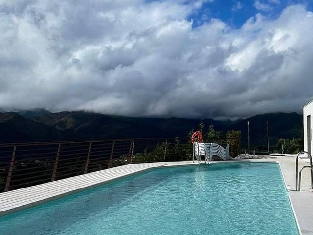 Luxury Semidetached House for rent in Istán, Andalusia