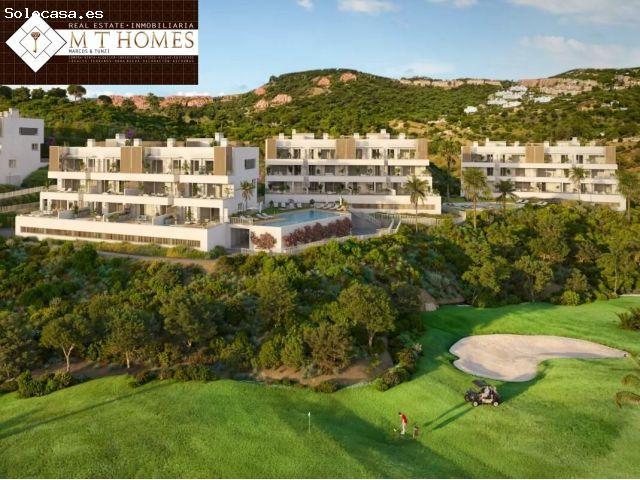 LUXURY PENTHOUSE ON THE FRONTLINE OF LA CALA GOLF