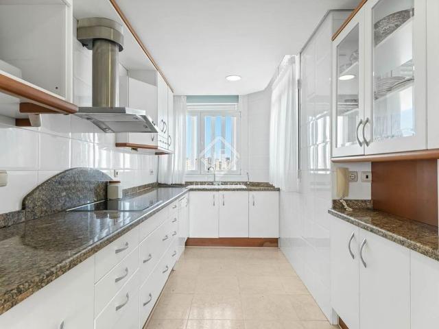 6 bedroom luxury penthouse for rent in Alicante, Spain