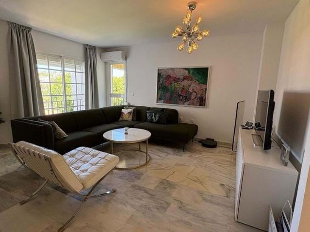 Luxury penthouse for rent in Benahavís, Andalusia