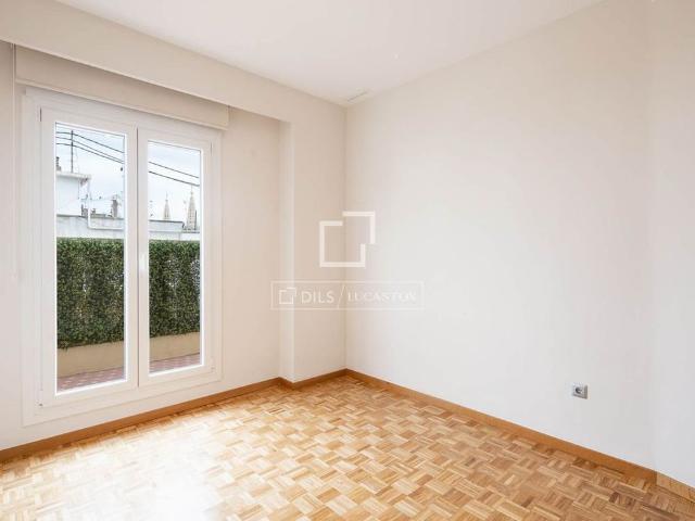 Luxury penthouse for rent in Valencia