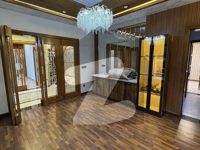 Luxury Redefined: Exclusive 1 Kanal Residence For Sale in Gulberg Residencia, Islamabad
