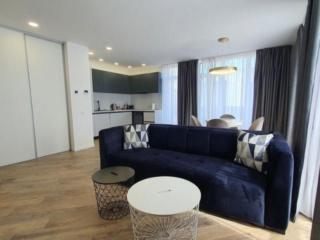LUXURY RESIDENTIAL MOȚILOR: modern apartment with balcony for rent in Cluj Napoca, at 5 minute walk from the University of Medicine and Pharmacy and 10 minute walk from the University of Veterinary Medicine, with living room and bedroom