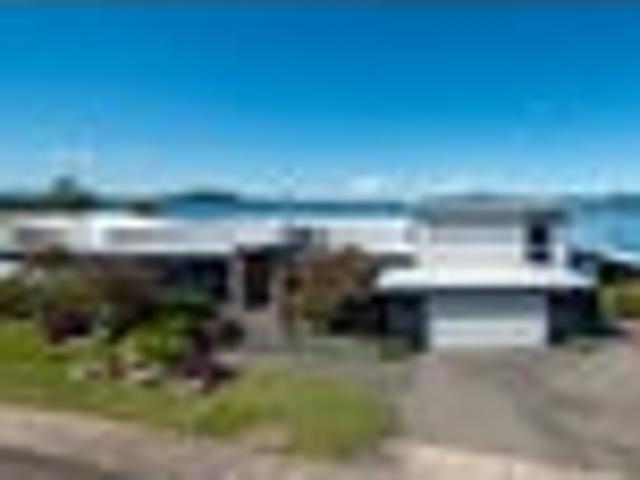 Luxury Waterfront Living A Rare Offering