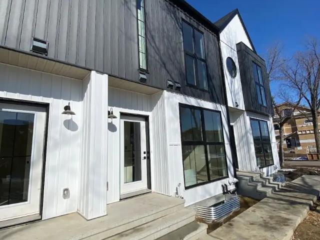 Luxury townhouse