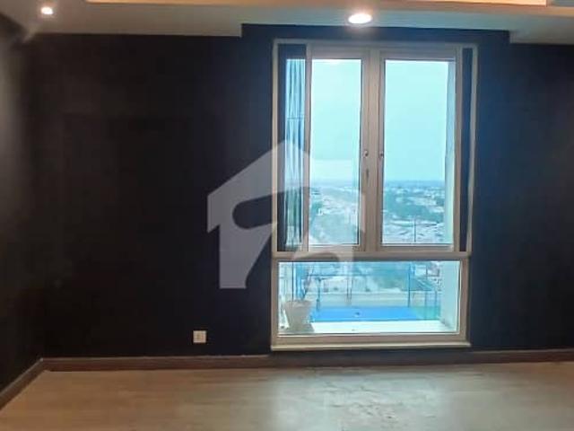 Luxury Two Bed Apartment un Furnished Available For Rent in DHA Phase 4 Lahore!