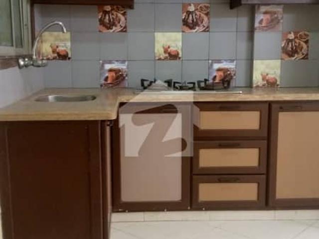 Luxury urban living: 550 sq ft modern studio apartment for sale in small bukhari, dha phase 6