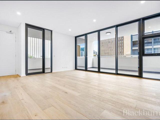 LUXURY URBAN LIVING!