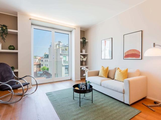 Luxury Velasca V
