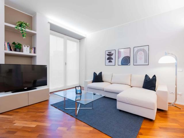 Luxury Velasca III
