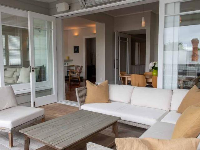 Luxury Villa 4 Bedroom