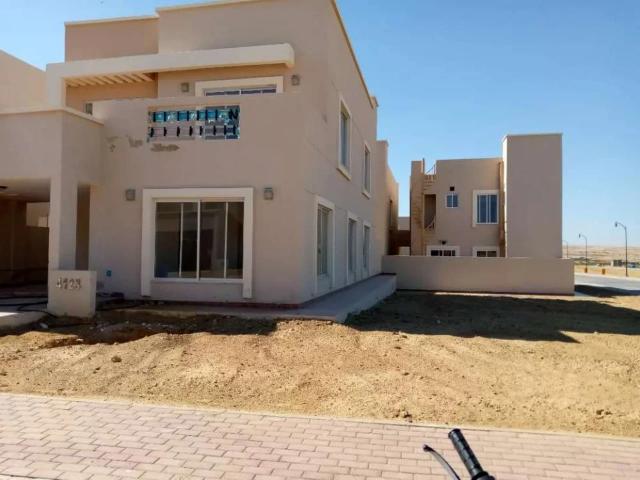 Luxury Villa Availabe For Sale in Precinct 27 Karachi Bahria Town Karachi ID 52072