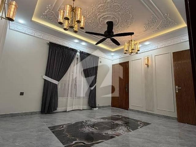 Luxury Villa Available For Sale In Naya Nazimabad Block A 160 Sq Yard