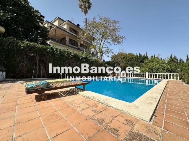 Luxury Villa for rent in Chiva, Valencia