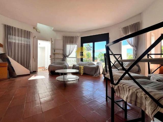 Luxury Villa for rent in Empuriabrava, Spain