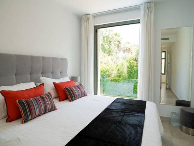 Luxury Villa for rent in Estepona, Andalusia