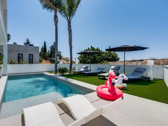 Luxury Villa for rent in Estepona, Spain