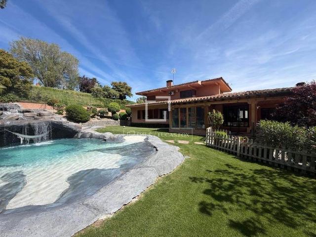 Luxury Villa for rent in San Sebastián de los Reyes, Autonomous Region of Madrid
