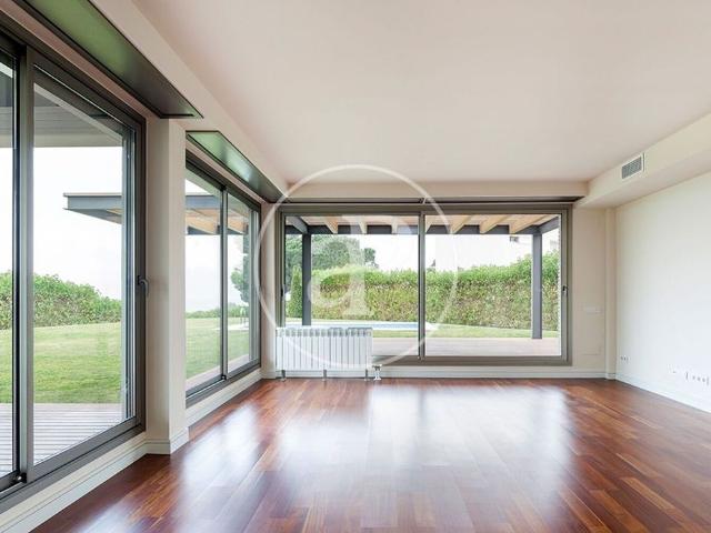 5 bedroom luxury Villa for rent in Sant Vicenç de Montalt, Catalonia